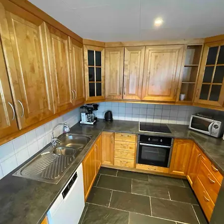 Bremanger Sjobuer 4 Bedroom * Svelgen